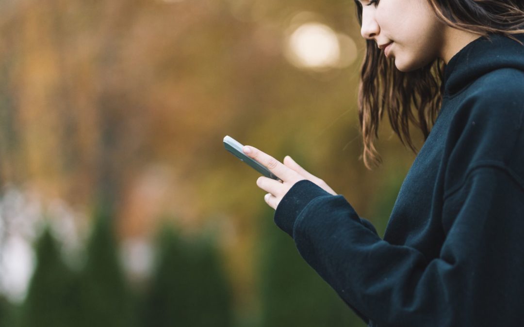 Parents call for smartphones ban for under 16s