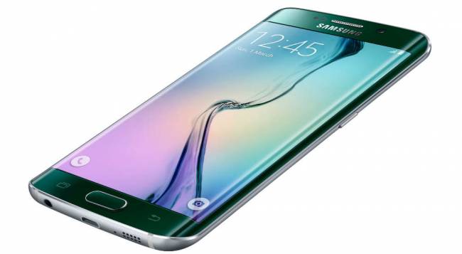 The S6 Edge has a screen that curves over the sides of the handset