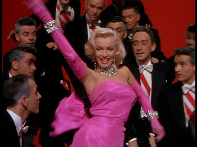 For some reason, Marilyn never had a problem hailing a cab | Image: Twentieth Century Fox 