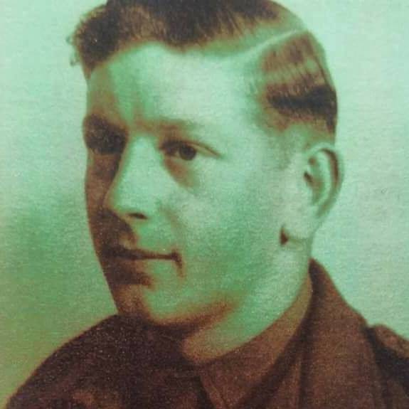 DAD - 1946, aged 18 in the Royal Highland Light Infantry