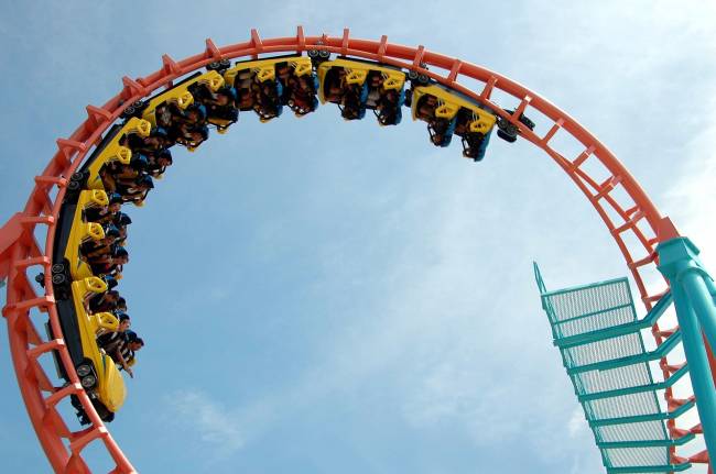 b2ap3_thumbnail_roller-coaster-1592917_1920.jpg